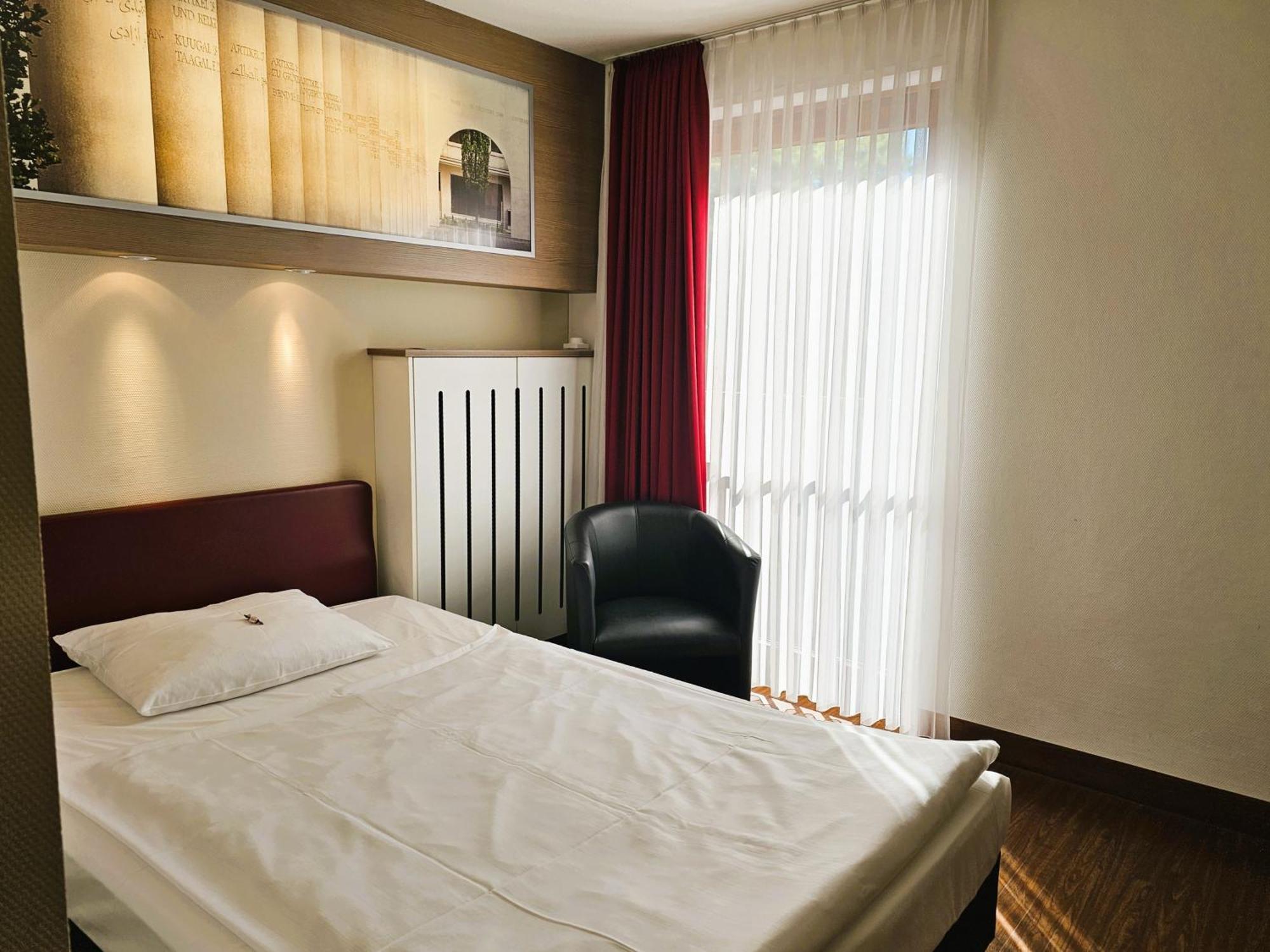 Arvena Park Hotel 4*